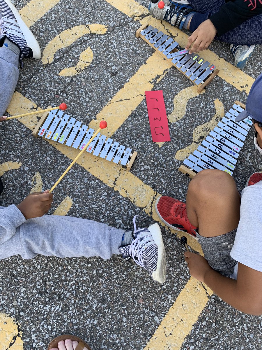 Miss Leaton tweet media