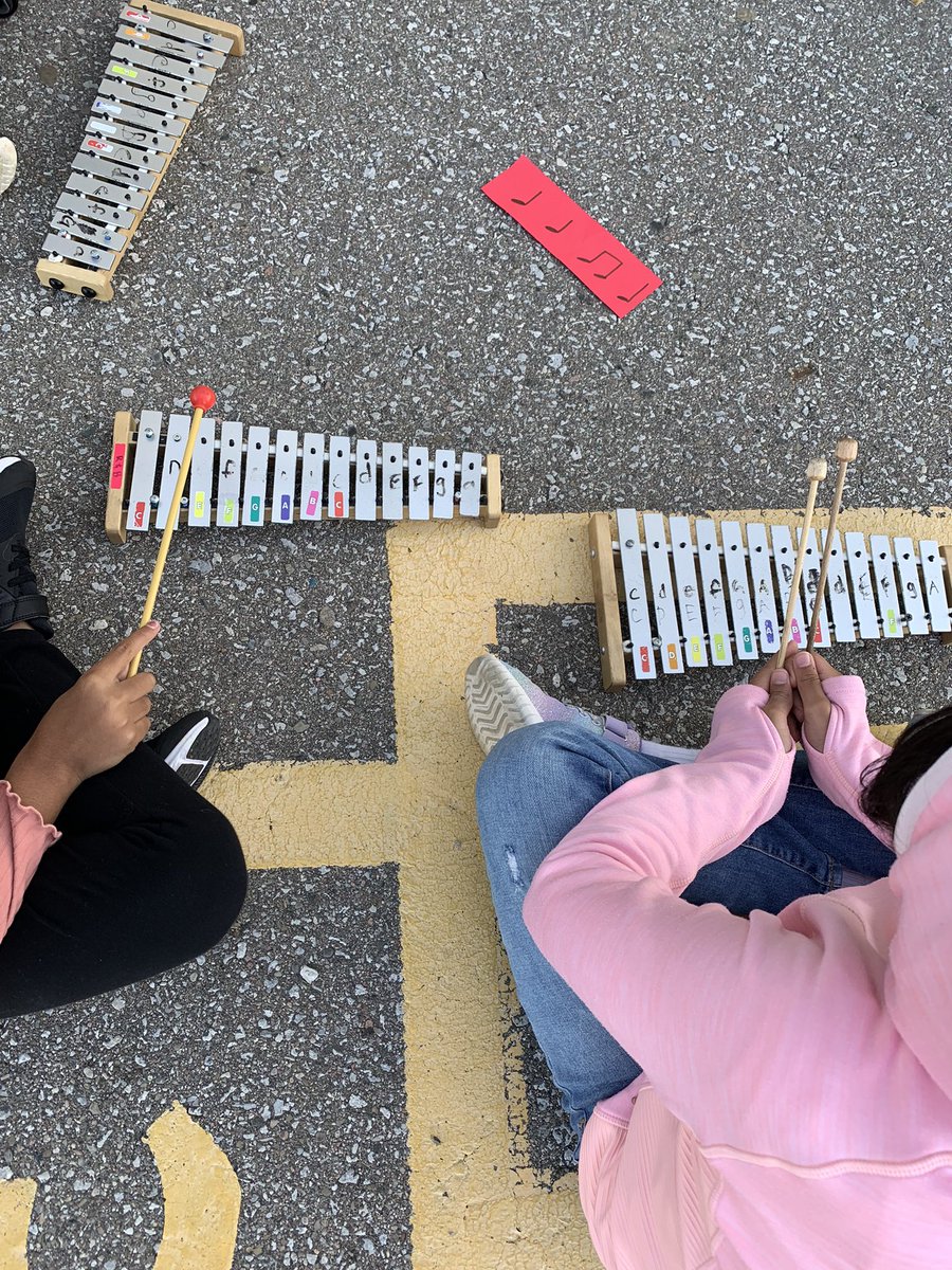 Miss Leaton tweet media