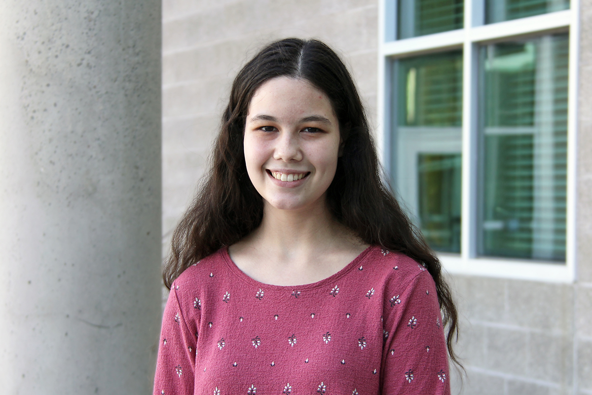 Meet RSD's 2022 National Merit Semifinalist, Maia DeMeyer from Hanford High School! The recognition stems from Maia receiving among the highest scores on the PSAT in the state. She is also eligible to compete for a National Merit scholarship. Read more at bit.ly/2XIqWvZ