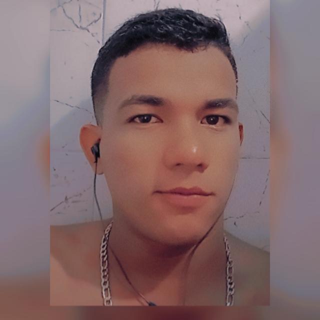 markeloff201's tweet photo. #NuevaFotoDePerfil https://t.co/1CvICcuowu