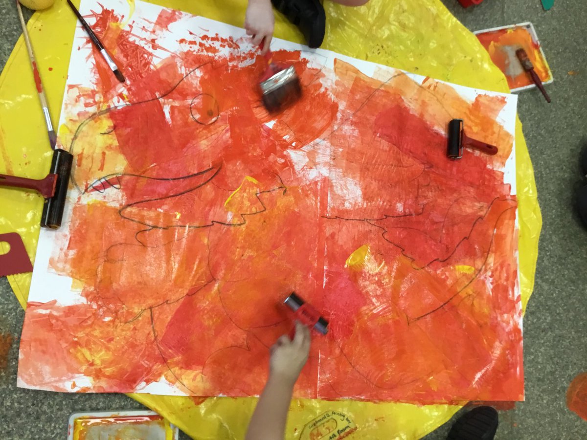 Catching up on a busy start to term! ⁦<a href="/Red1_BDS/">Red1_BDS</a>⁩ explored texture and colour through printing and painting Zog! ⁦<a href="/bentondenesch/">Benton Dene School</a>⁩