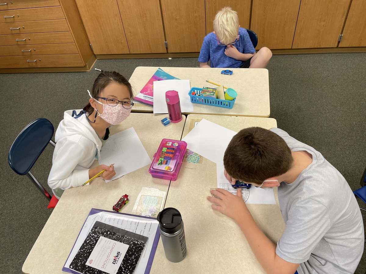 MillerRm33GES's tweet photo. Creating a road course for our Hot Wheels using the 3 main types of angles! 🏎🚦🏎 #rm33rocks https://t.co/0qqtHxpunX