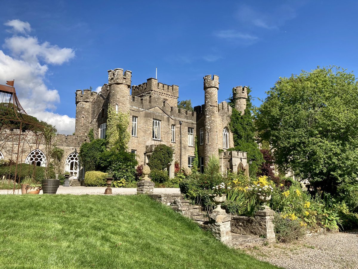 The perfect place to spend a Monday afternoon! A beautiful venues, a warm welcome and a stunning view! #eventplanning #privateparties #celebration #venues #stayinacastle #outdooractivities #entertainment #eventinspo #eventprofs #fun #weddingplanning #activities <a href="/AugillCastle/">Augill Castle</a>