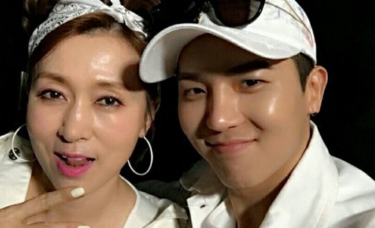 OnlyLookAtMino's tweet photo. [‼] Actress Moon Heekyung recently appeared on SBS Power FM Two O'Clock Escape Cultwo Show  and mentioned MINO. 

When asked if she was close with rappers~
"My close rappers are MC Sniper and Song Mino." 
Song Mino is a son," ♥️

#MINO #송민호 @official_mino_위너 송민호 https://t.co/CekRQXIcIf