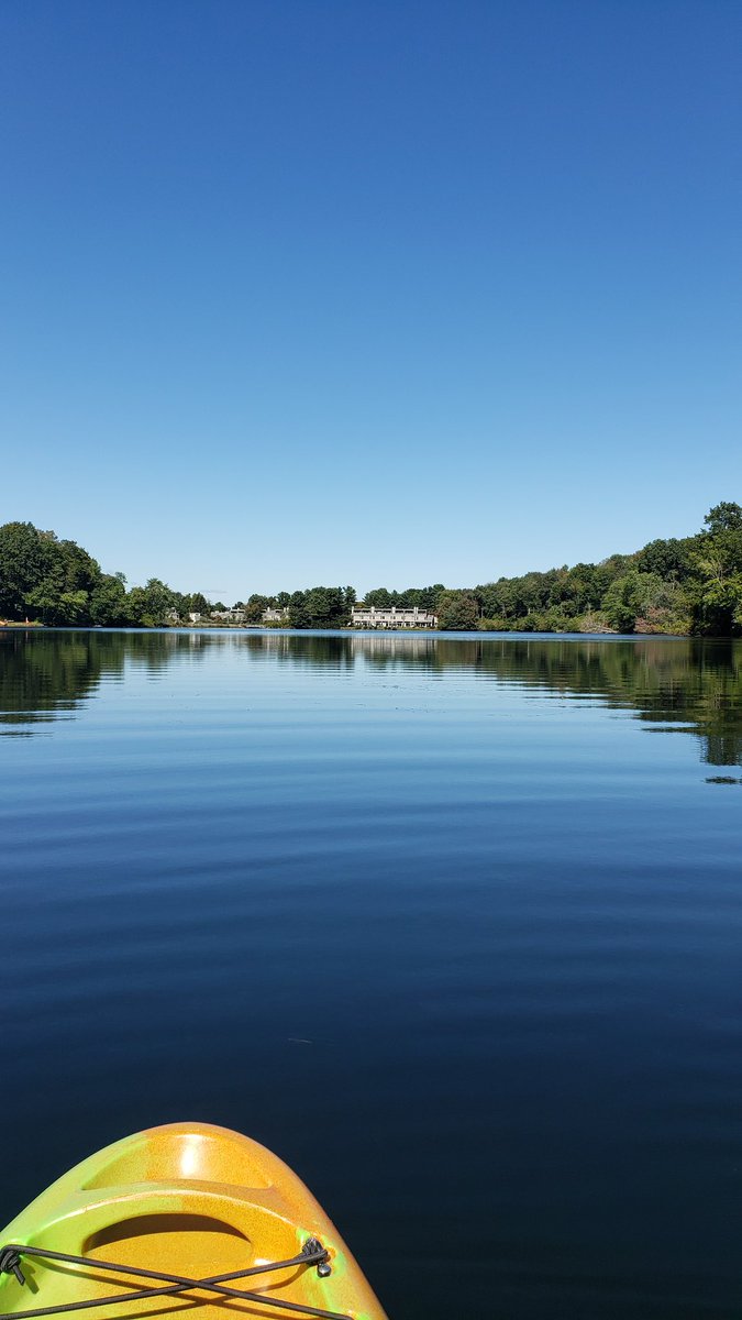 RickMGorman's tweet photo. Nothing like the morning paddle before the crazy afternoon and night @NAYouthCenter . #BeActiveDaily https://t.co/5HTbgyc3Sp