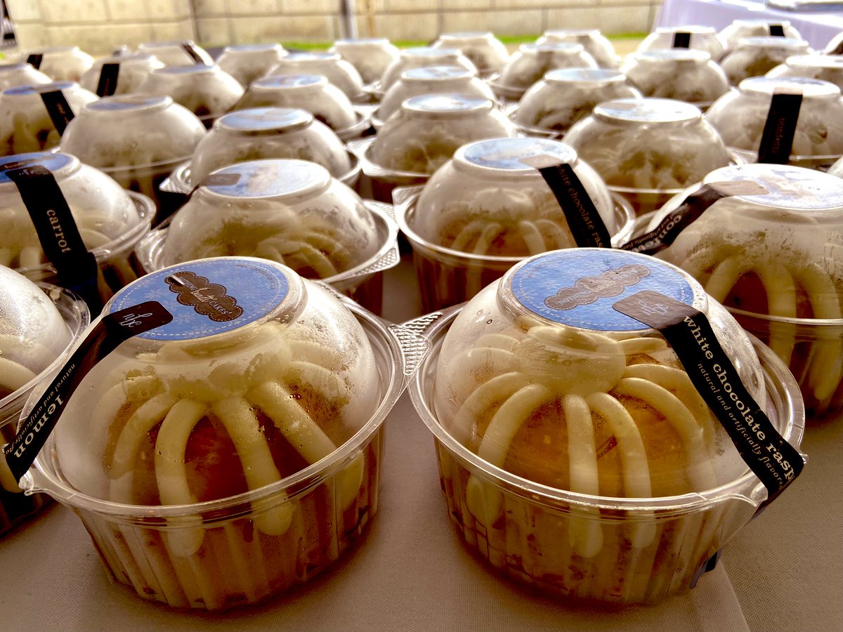 As if fighting cancer isn’t motive enough, registrants <a href="/kyfriedpolitics/">Kentucky Fried Politics</a> Bocce v Cancer are getting one of these scrumptious goodies <a href="/nothingbundt/">Nothing Bundt Cakes</a> #BeatCancer