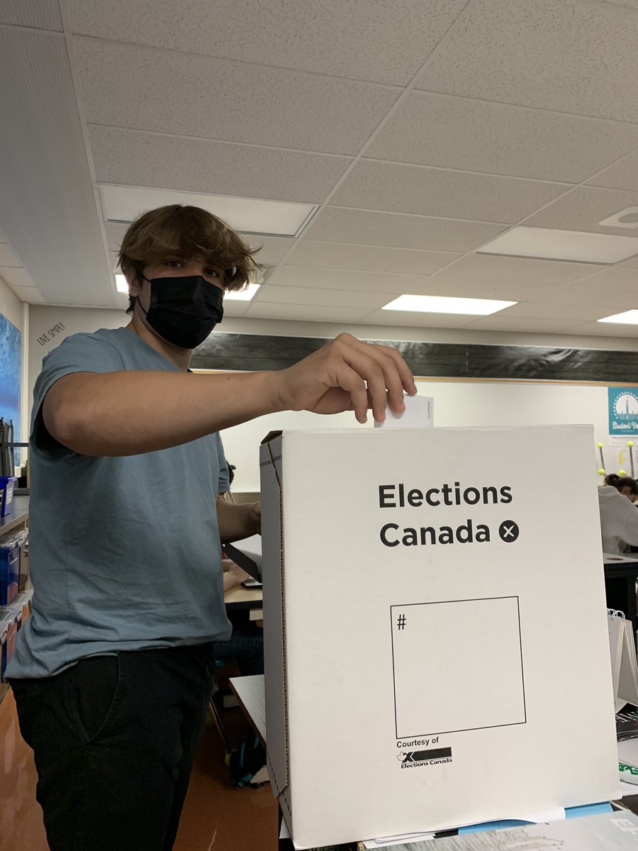 Pam Mehl (@pam_tweets1) on Twitter photo Student vote in action!
#studentvote 
<a href="/ngpshth/">Hilltop High School</a> <a href="/ngpschools/">Northern Gateway</a> #vote2021 Student vote in action!
#studentvote 
<a href="/ngpshth/">Hilltop High School</a> <a href="/ngpschools/">Northern Gateway</a> #vote2021