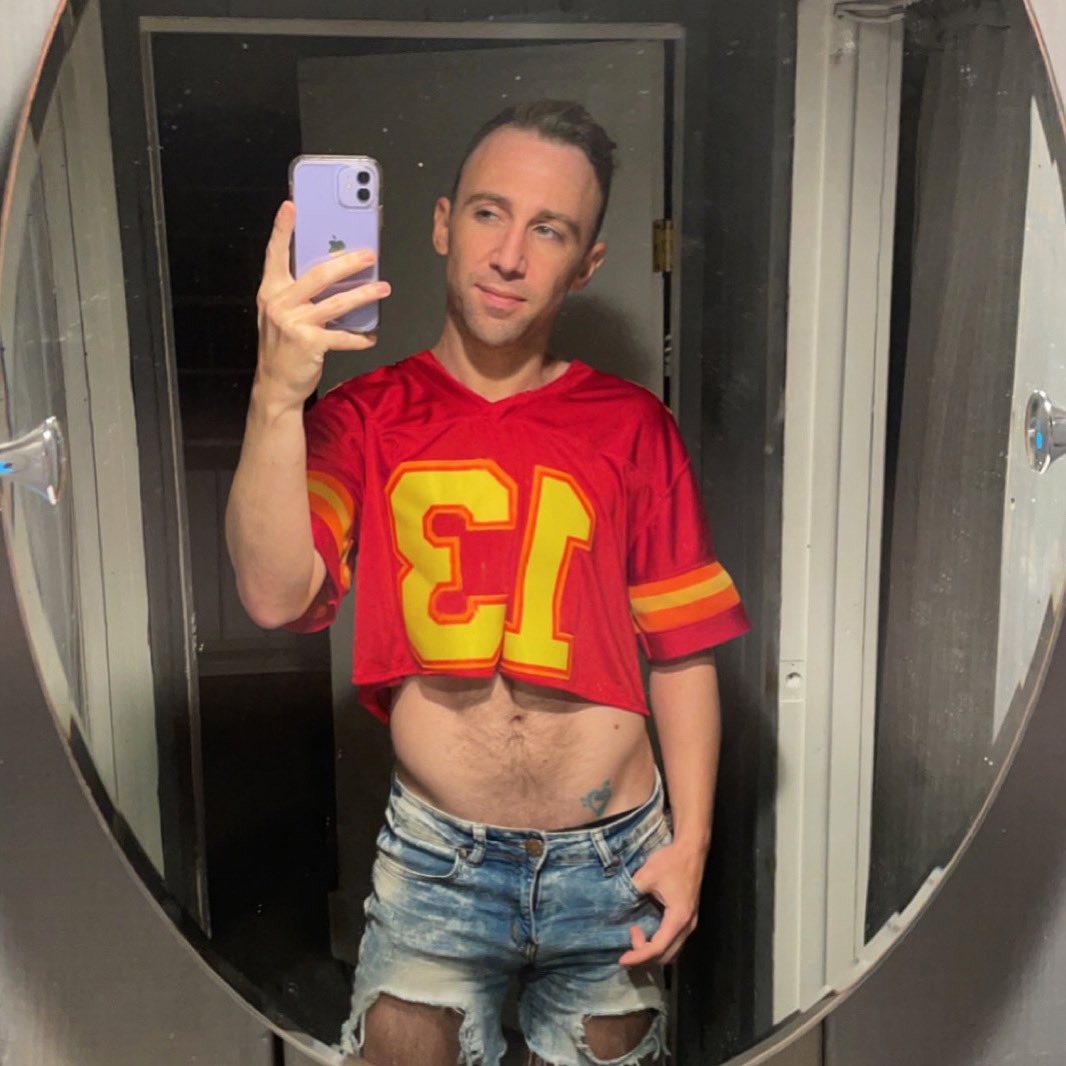 Well, that’s a wrap Cherry Grove 🍒! Thank you for an amazing season of laughs, struggles and debauchery! Cheers Fire Island🥂, to many more! 
.
..
…
#fireisland #cherrygrove #longisland #drag #dragshows #cherrysonthebay #dragnyc #rpdr #dragqueens #hollyboxsprings