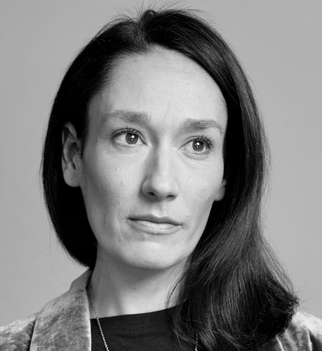 darkmaterials's tweet image. "They are fierce and proud warriors, and deadly enemies, and valuable spies."

Sian Clifford is Agent Salmakia
Jonathan Aris is Commander Roke

#HisDarkMaterials #TheAmberSpyglass #Gallivespians