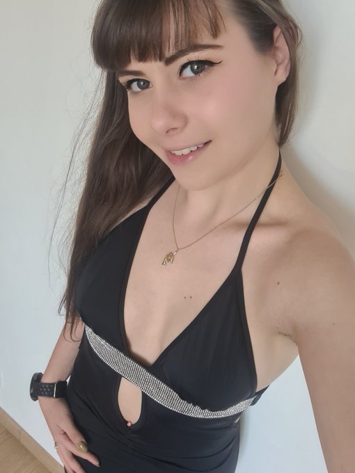 Nouveaux petits ensembles et petite robe by @dorcel ! J'adore !!! Si vous les voulez aussi vous avez<a class="tags" href="/tag/dorcel">@dorcel</a><a href="/tag/mlrgirls"class="tags"><span>#mlrgirls</span></a>