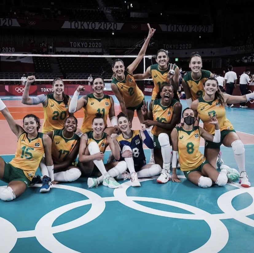 ksdplc's tweet image. Uma jornada muito especial em 2021 !🏆🇧🇷👏🏼👏🏼🥺#vnl2021 #Tokyo2020 #CSV2021 #SulAmericanoFeminino GABI Aonde quer que eu vá jogar vôlei estarei torcendo por você, só não desapareça do meu coração ♥️♥️

Ansioso por esperar para ver a liga turca!! 🛫🇹🇷