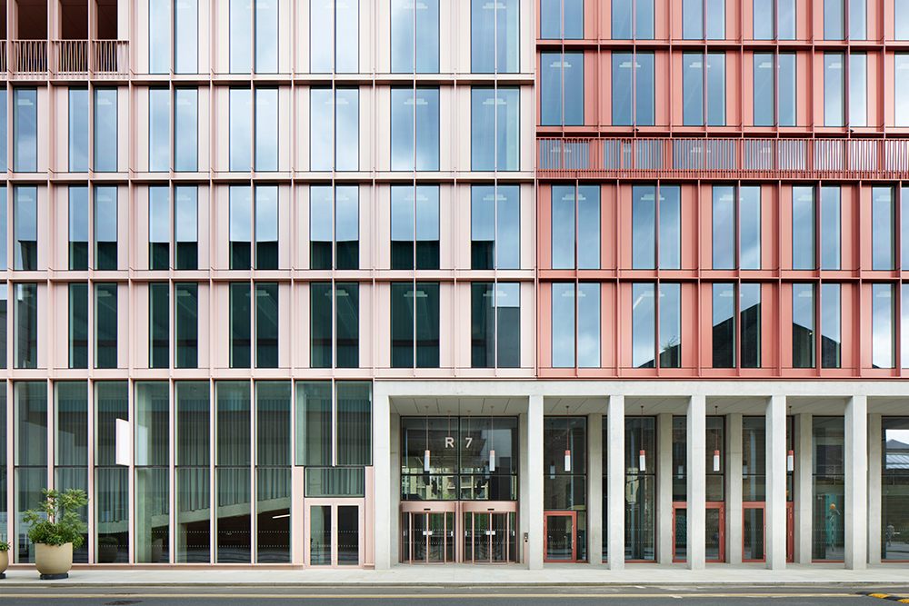 RIBA's tweet photo. Our new Design for Manufacturing and Assembly (DfMA) Overlay to the Plan of Work outlines the tasks that need to be actioned at each project stage, from conception through to use. Download here: https://t.co/oNCDgbvTdZ 📷 R7 by @moco_arch and  @weedonarch ©Jack Hobhouse. https://t.co/rWA4Qwqm2h
