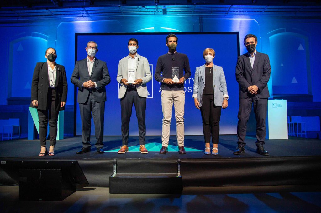 MarkelOlano's tweet photo. 🥇🥈 #Ecomagnet eta #Wattson-ek eskuratu dituzte #MUBILMobilityAwards sariak.

Horrelako ekimen iraultzaileek etorkizuneko #mugikortasuna nolakoa izango den erakusten digute. Lankidetzaren bidez, aurrera egiten jarraituko dugu.

Zorionak finalista guztiei! 👏🏻 https://t.co/t61qhFKGvd