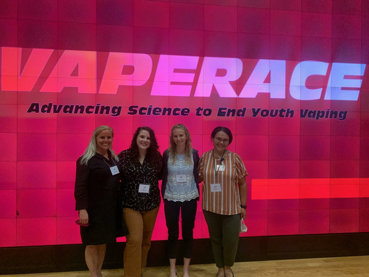 VAPERACE_Center's tweet photo. Our VAPERACE Community Engagement and Research Translation team has an awesome time presenting their research to the Kentucky Communication Association! #vaperace #aha #endvaping https://t.co/ccrIwgLQ3H