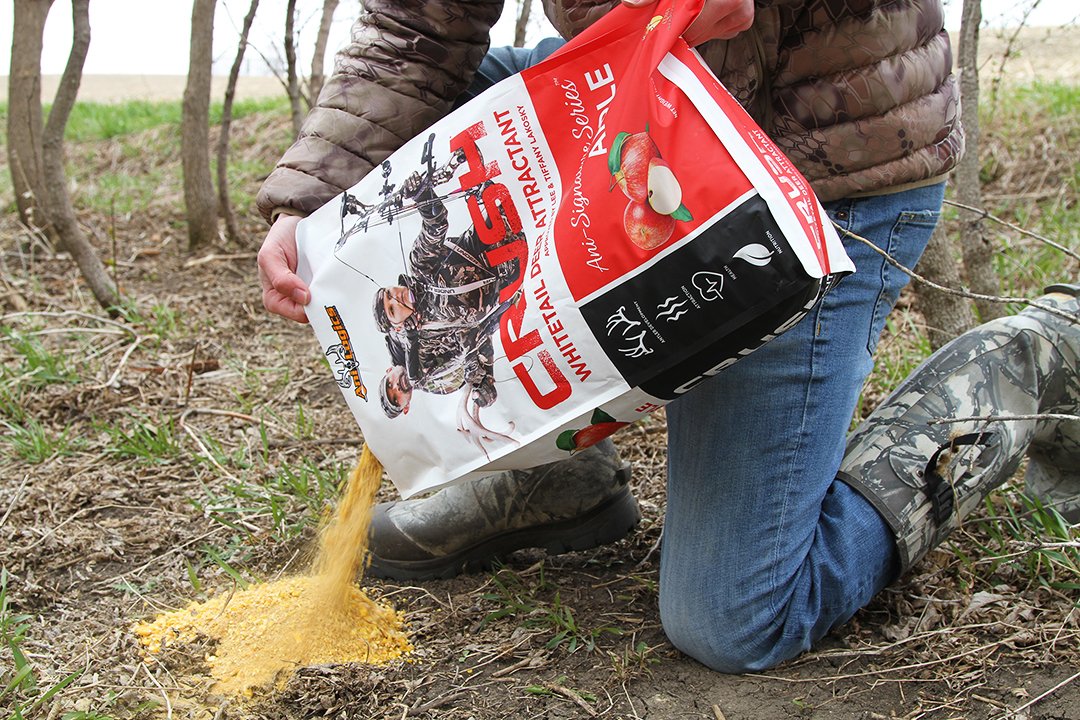 It's hard to beat the attraction power of apples 🍎🍎🍎! The apple flavored CRUSH® Attractant is one of our go to flavors for putting out in front of our trail cameras! 

#anilogicsoutdoors #thereisnooffseason #deerhunting #provenscience