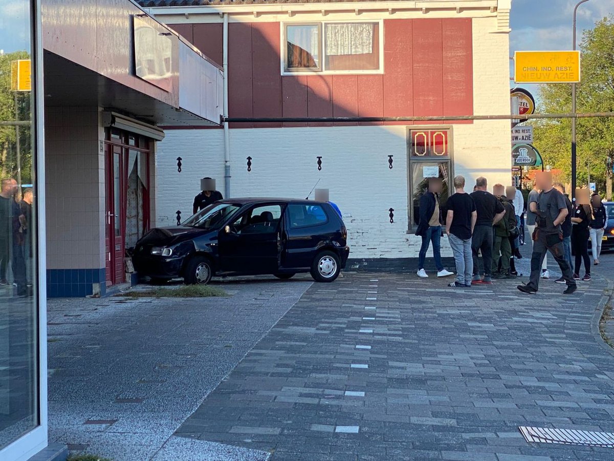 Nu op WF Nieuws: "Auto rijdt tegen gevel van toko in Heerhugowaard" |  #auto #gevel #heerhugowaard #toko

bit.ly/3tXl4KY