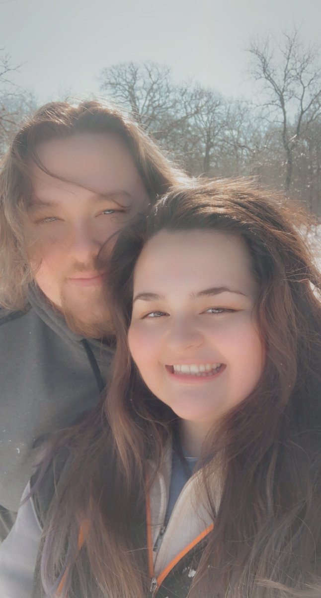 __Rachelll_'s tweet photo. happy 4 year anniversary mi amor❤️ i love you so much, and can’t wait for more https://t.co/IZHnieP2pE