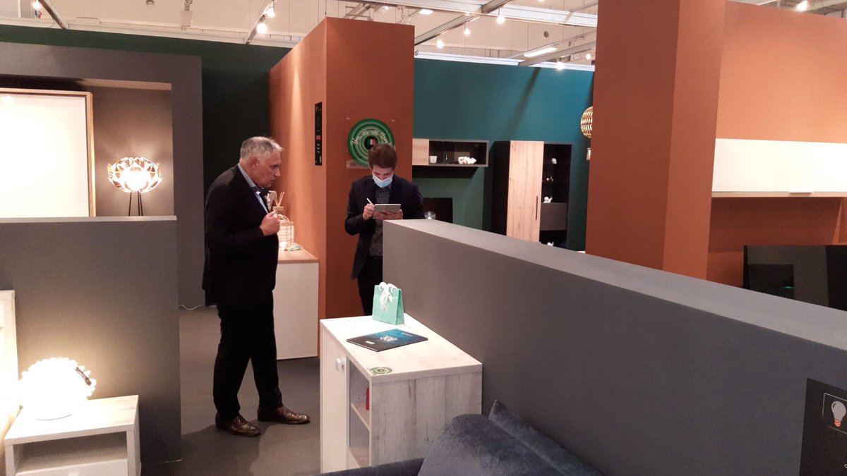 GruppoSaviola's tweet photo. Composad protagonista della Fiera M.O.W. Bad Salzuflen (Germania) dal 19 al 23 settembre. Le soluzioni 100% ecologiche per tutti gli ambienti domestici.
#GruppoSaviola #Composad https://t.co/5WSCN95xD0