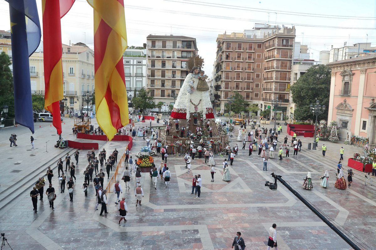 JCF_Valencia's tweet image. 💥😷 Les dades sanitàries evidencien que les #Falles21 van ser unes festes segures

🔥📉 La incidència acumulada es desploma més de 100 punts 2 setmanes després

🗣 @carlosgaliana: "Donem per acomplits tots els grans objectius"

bit.ly/3nR1CPo

#LesFallesSomResponsables