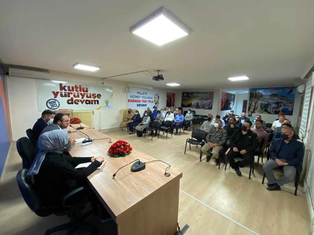 akpartinevsehir's tweet photo. İl Başkanımız Ali Kemikkıran başkanlığında, haftalık İl Yürütme ve Yönetim Kurulu toplantılarımız gerçekleştirildi.. @kemikkiranali 

#İnandığınYoldaYürü 
@erkankandemir @avmustafakose @AKgm_Teskilat https://t.co/Z49nGx32z1