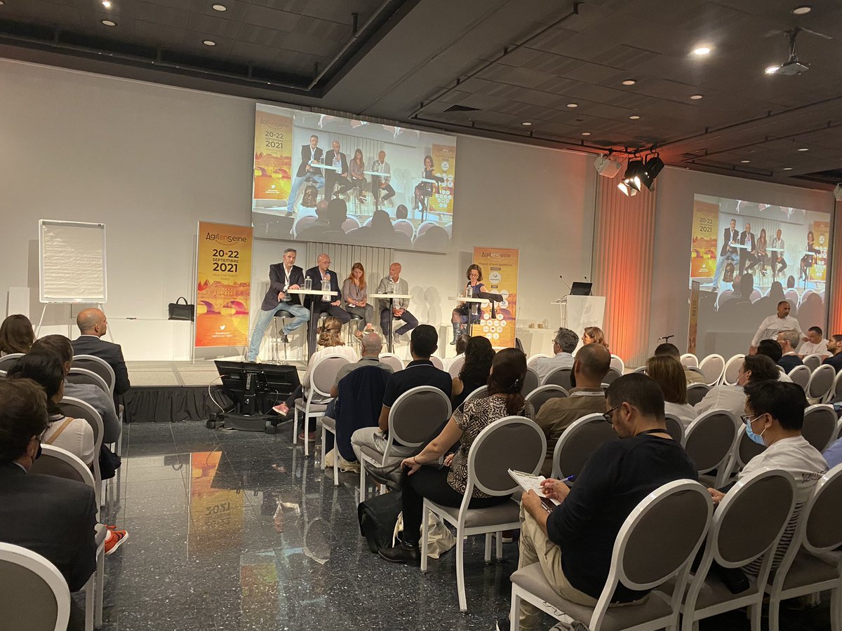 amina_bourguiba's tweet image. @AgileEnSeine finit sa première journée de #talk avec une table ronde autour de l’avenir du #coach #agile avec pour invité @jcQualitystreet @ckeromen @Ansouris @arnaudchivard 🎊🎈 

#agileenseine #aes21 #boostyourinspiration #byi