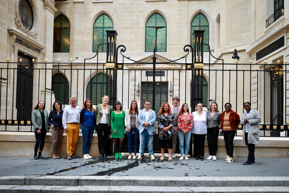 LePhilanthroLab's tweet photo. 💼 Les 9 #lauréats de la nouvelle promotion de l’incubateur ont fait leur rentrée ce matin. Bienvenue à tous  !

🗣 Merci aux intervenants pour leurs retours d’expérience et à tous les partenaires de l’incubateur ! 
#Philanthrolab #Donnerrendmeilleur #Incubateur https://t.co/LUZ9zvZAXl