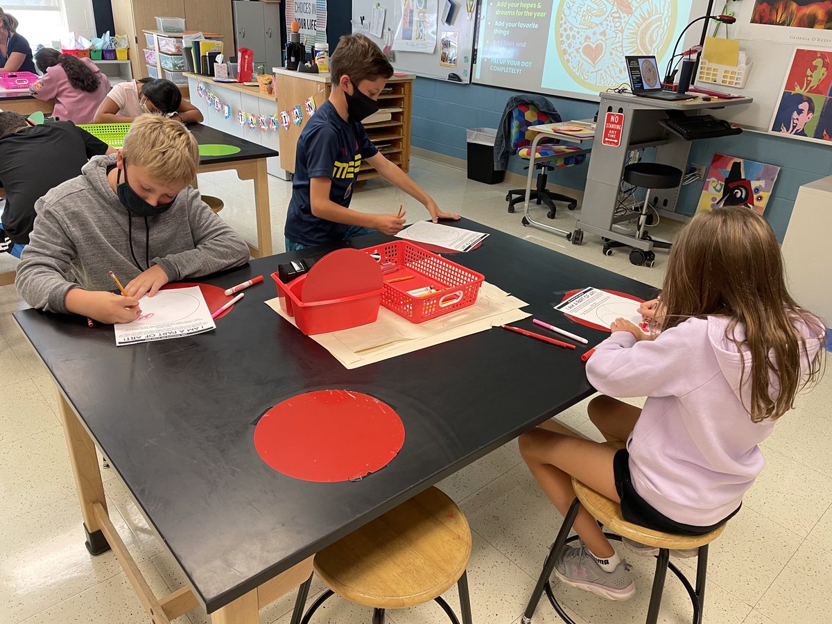 NFMHHS's tweet photo. Mrs. Tanning is helping our students illustrate their hopes and dreams, while participating in #DotDay! #MHHS https://t.co/qNLm8N4Xfd