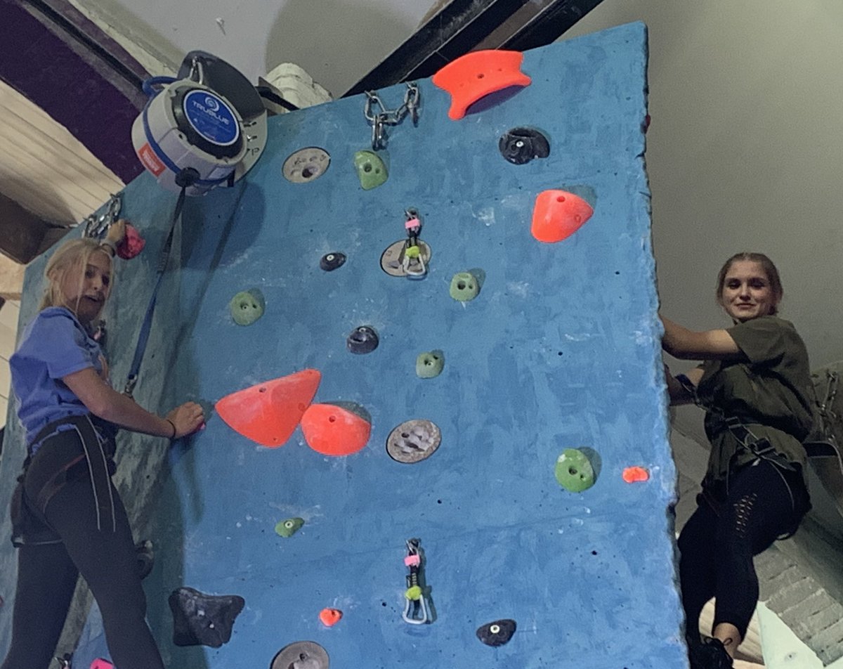 HartpuryUps1's tweet photo. UPS 2 coming on leaps and bounds @WarehouseClimb https://t.co/s2IKJOEnX6