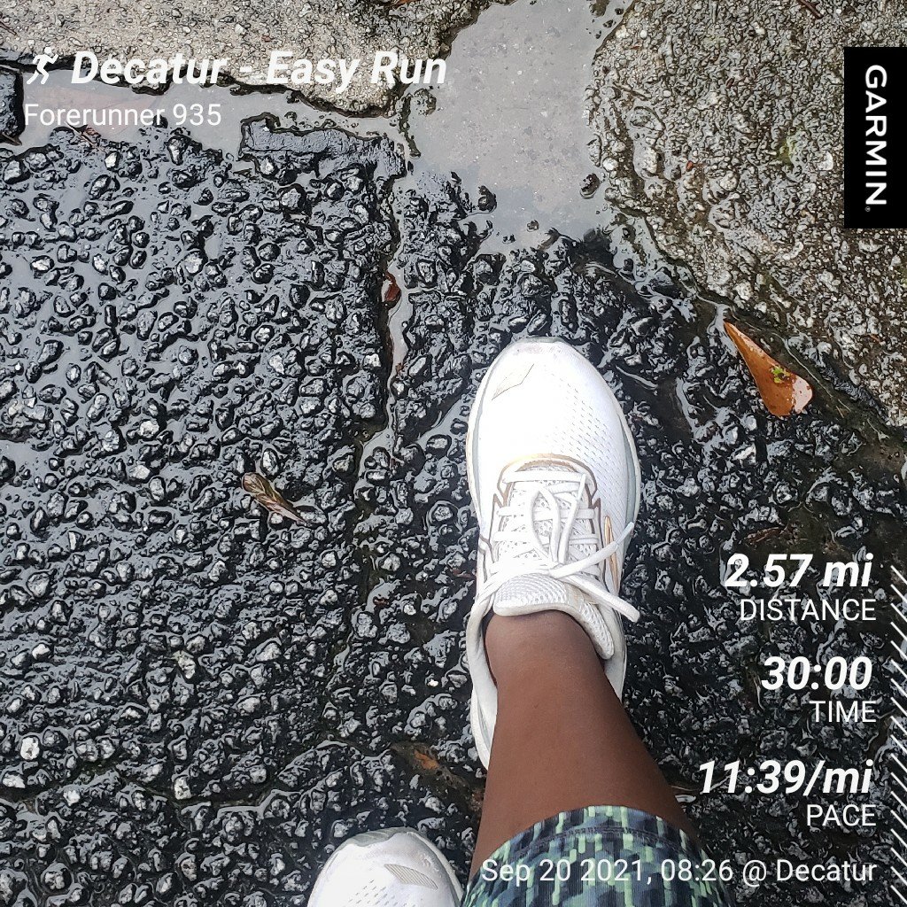 nacole99's tweet photo. Rain and a +3 Performance Score was a great way to start @backonmyfeet Virtual Running Festival 15k race week. Race day is Saturday (9/25). Register and use code BIBRAVE5! to save $5 on registration. #bibchat #runchat #bomfbr #runatl #womenrunningcommunity #leagueofgarmin https://t.co/uK2LTcvLlR
