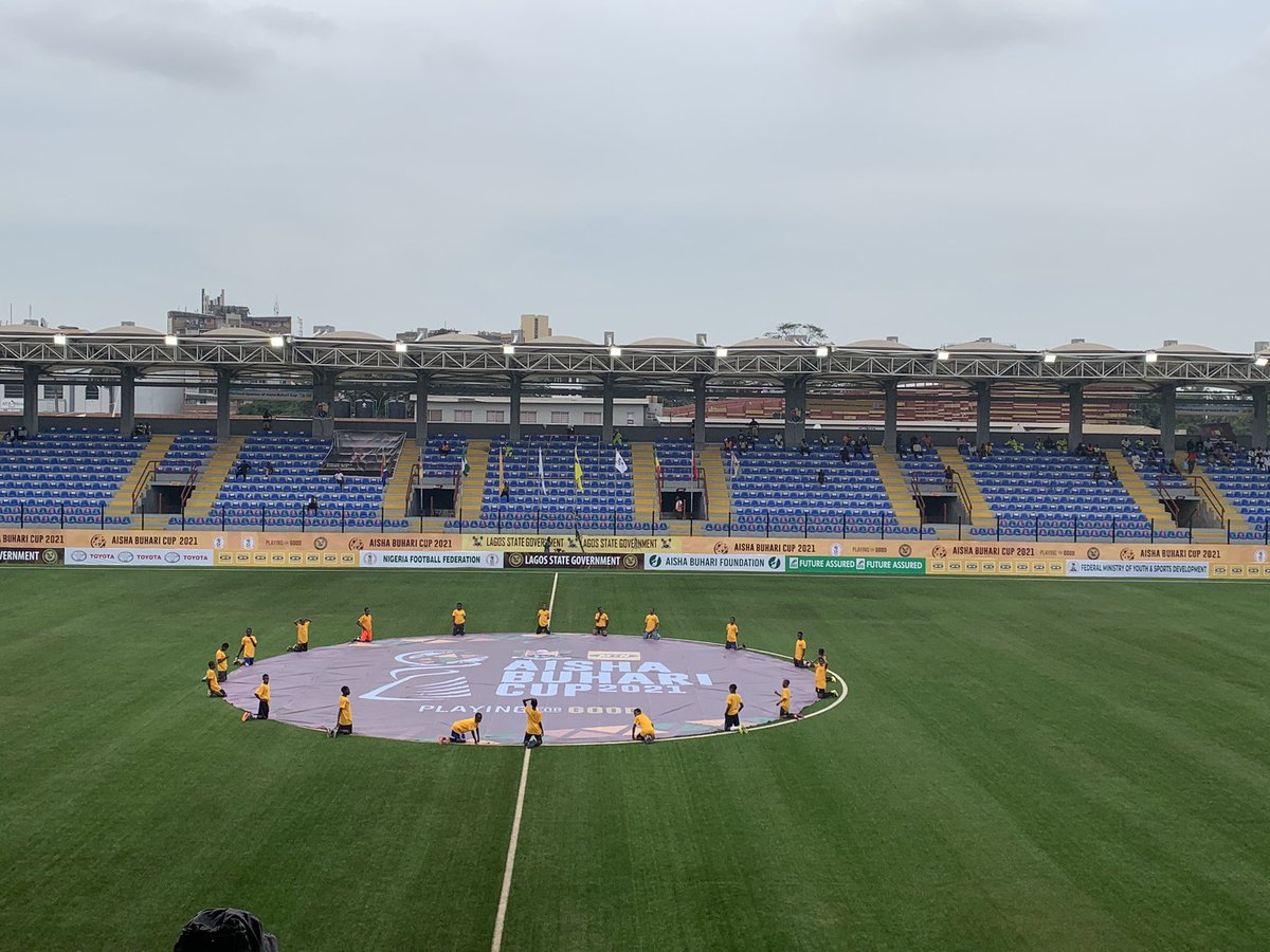 fatma_samoura's tweet photo. Today I’m in #Lagos 🇳🇬 to attend the #AishaBuhariCup to see the talented women of 🇨🇲 vs 🇬🇭. E sweet me say i dey here with @SarBareman @JohansenIsha. Girls make we dey go! #PlayingForGood #FutureAssured #Naija https://t.co/cqRTCWvf8i