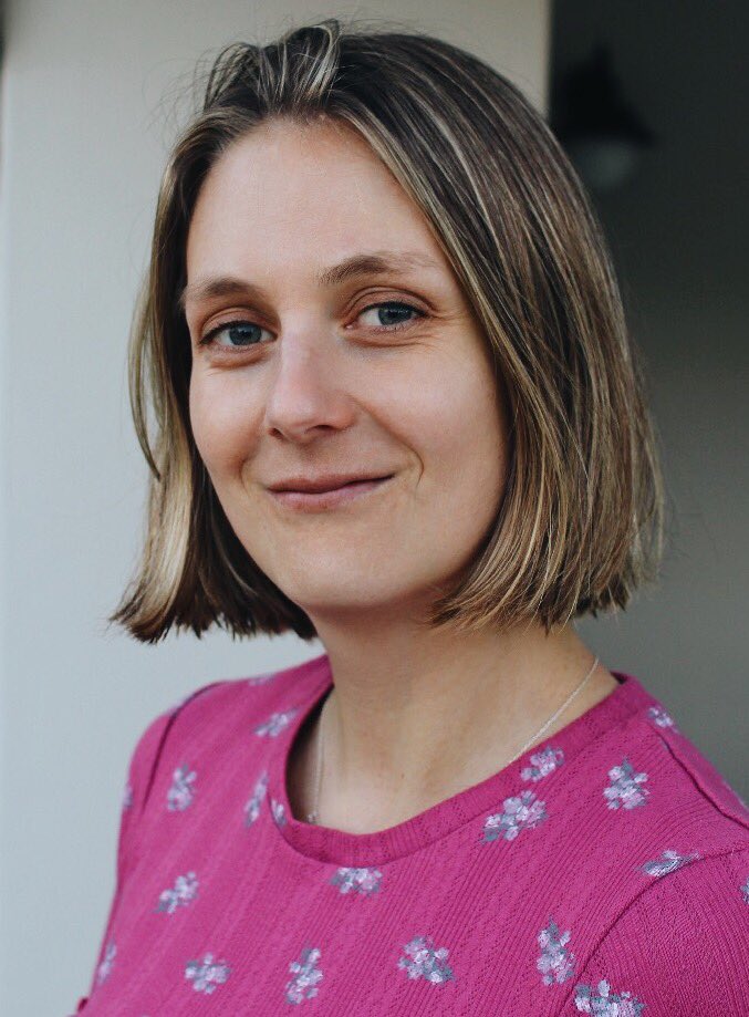 Theodora_Lee's tweet photo. This is the part where I impulsively reveal my new serious author pic along with my upcoming book title and cover design.  

#HashtagHappyBook out in South Africa and Kindle (worldwide) next month with @PanMacKids. https://t.co/5yEwQUP7o2
