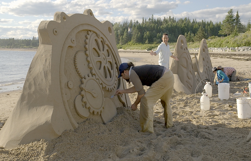 After announcing a move into scripted earlier this year, Distribution360 now unveils a major push into formats, with two competition titles, "Race Against the Tide" and "Best in Miniature", leading its new programming slate this autumn.

senalnews.com/en/content/dis… <a href="/senalnews/">Señal News</a>