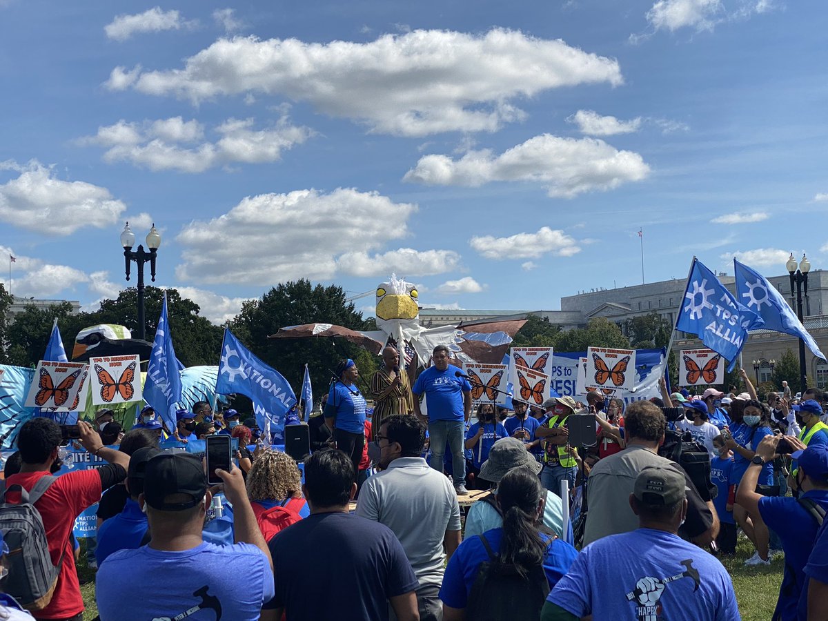 “I’m not here because your labor matters; I’m here because your lives matter.” Thank you Rep. @AyannaPressley for your solidarity with the struggle for #TPSJustice & #ResidencyNow