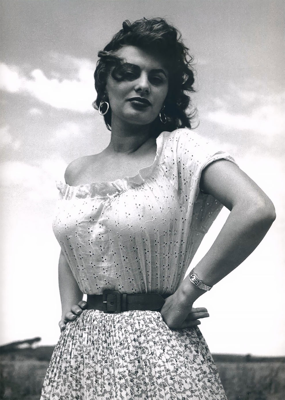 Happy Birthday to Ms. Sophia Loren   . Salute .   