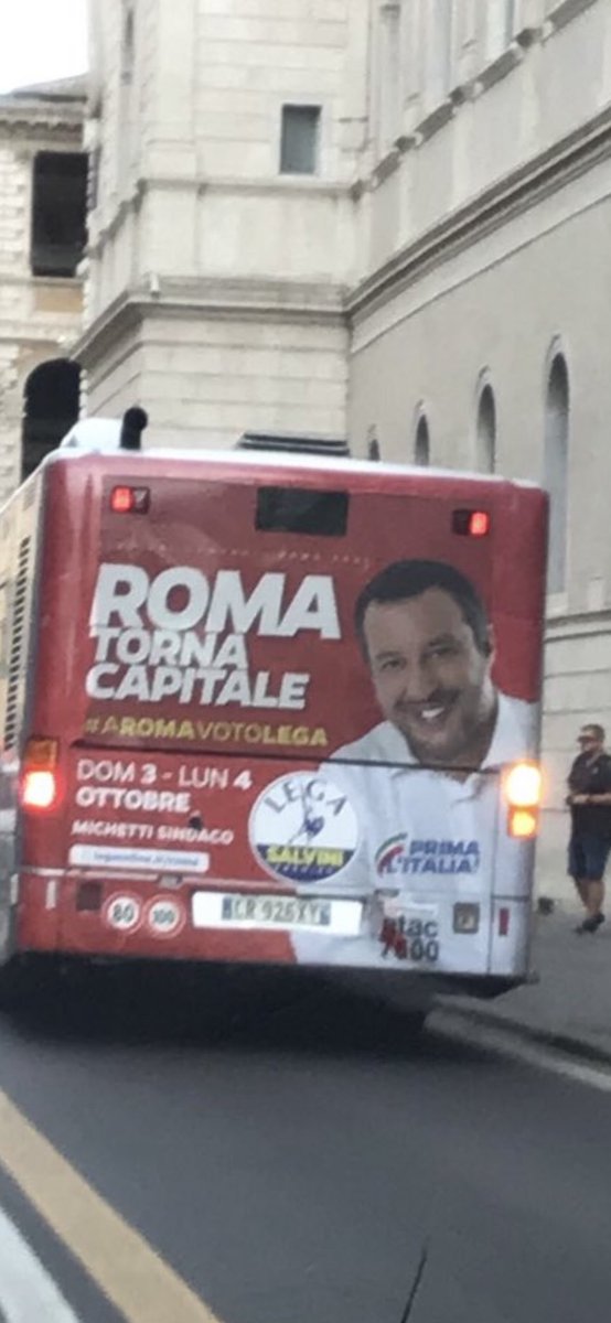 Da Roma ladrona a Roma capitale e’ un attimo 😂😂
Ridicolo come nessuno