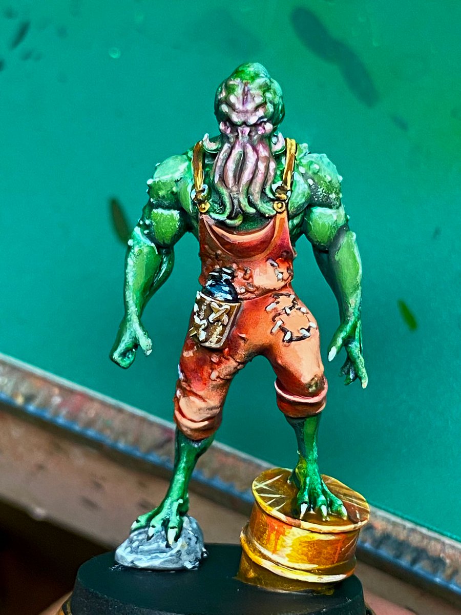 Habemus_Ludum's tweet photo. #pintoreshabemusludum
El delante y el detrás del mutardo con cabeza de #Cthulhu
By @asavarbrush
#Punkapocalyptic #Punka @Punkapocalyptic #wastelands #mutardo #miniaturepainting #miniature #miniaturegaming #YoPintoEnCasa https://t.co/hF7ZsrACUj