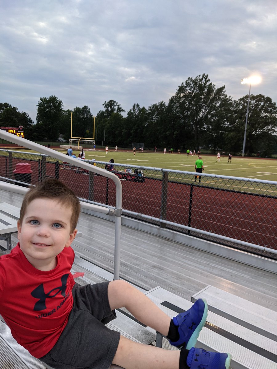 VASJSoccer's tweet photo. Vikings down 1-0 but it's a beautiful night to watch a match! https://t.co/mmAcbR5uIw