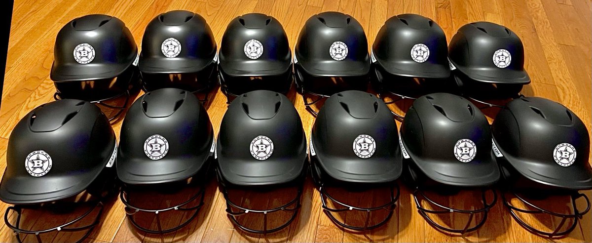 These Matte Lids 🤤🔥🙌🏼We can’t wait to put these on this weekend!!💣💣 #bombernation 💙🤍🖤