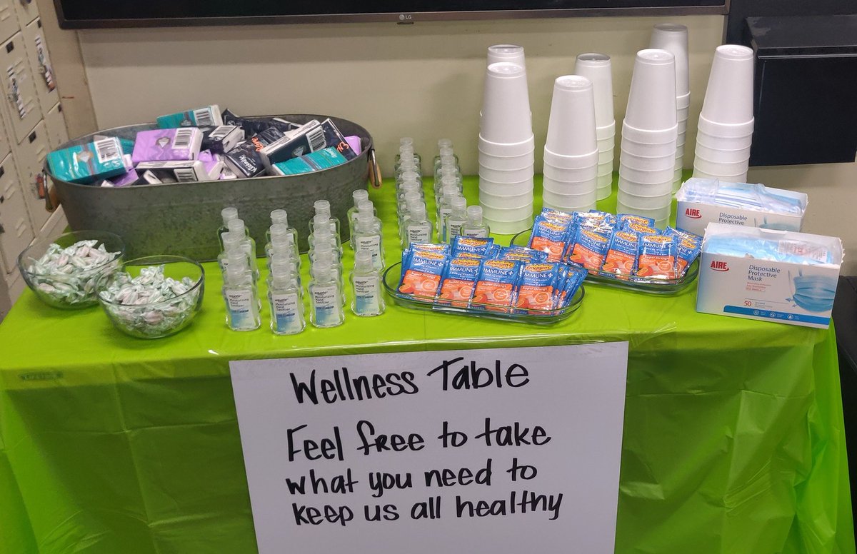 6549 keeping our associates healthy so we can take care of our customers. #badgerup🐾🐾 <a href="/hcbellas/">hilda bellas</a> @6549_Angel @ferjoshlara <a href="/MelissaG_THD/">Melissa Griffith</a> <a href="/DougLam10088913/">Doug Lamb</a> <a href="/CarpenterTrina1/">Trina Carpenter 🐾</a> <a href="/kear_tiffany/">Tiffany Kear</a>