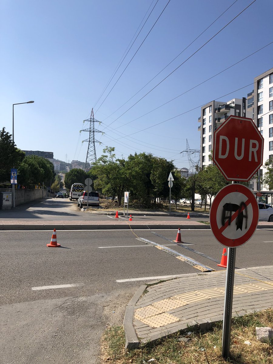 tun_muammer's tweet photo. #geophysics in the urban areas is very difficult #seismicreflection #weightdrop 500kg
#Bursa @esteknikuniv https://t.co/Ii0tKzF1Hq
