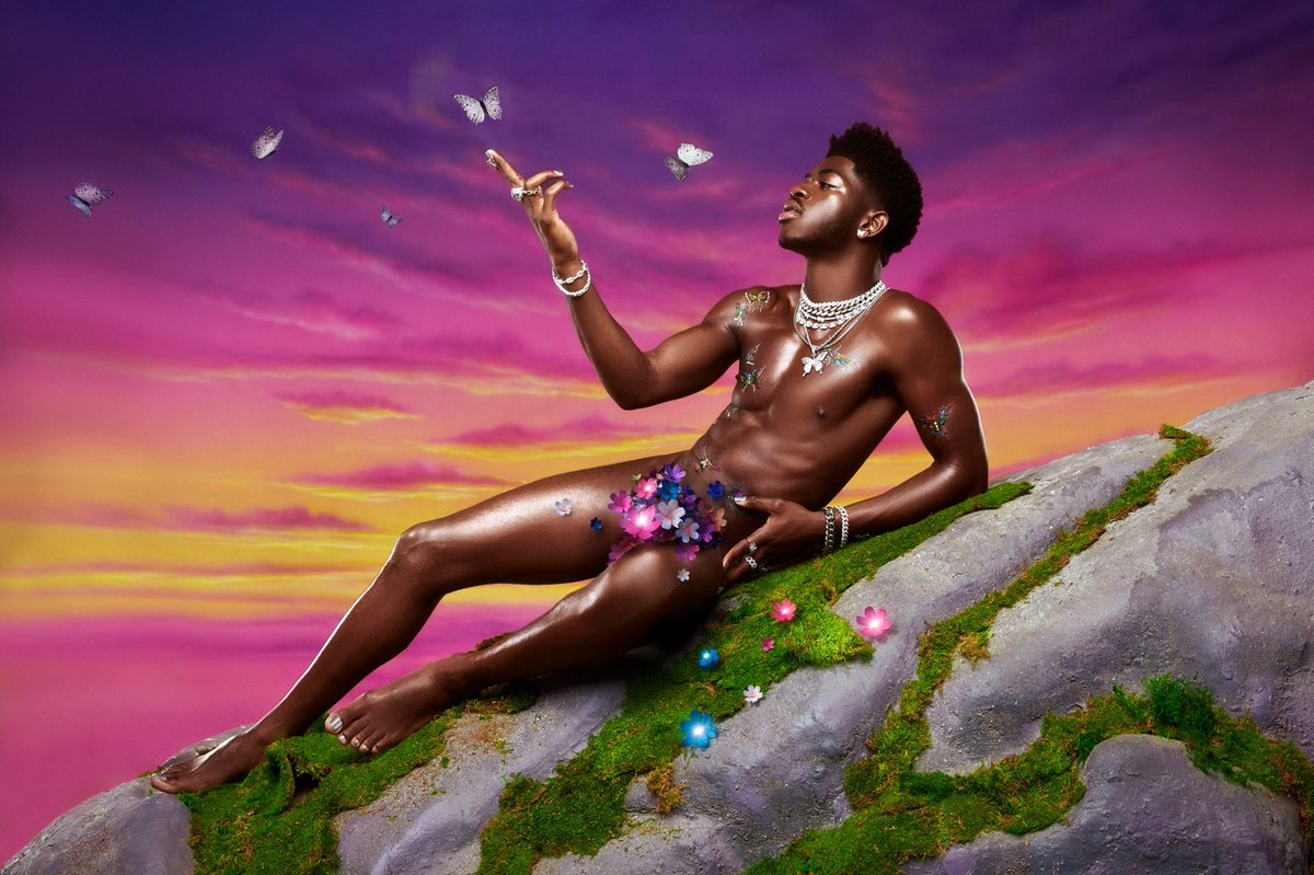 LilNasX's tweet photo. https://t.co/iqhwxFeq1i https://t.co/QfFpiUGAzU