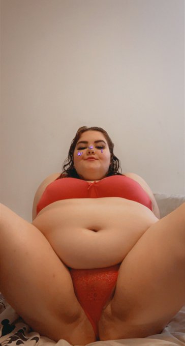 Should I pull them to the side? https://t.co/xOFjZGEZx2