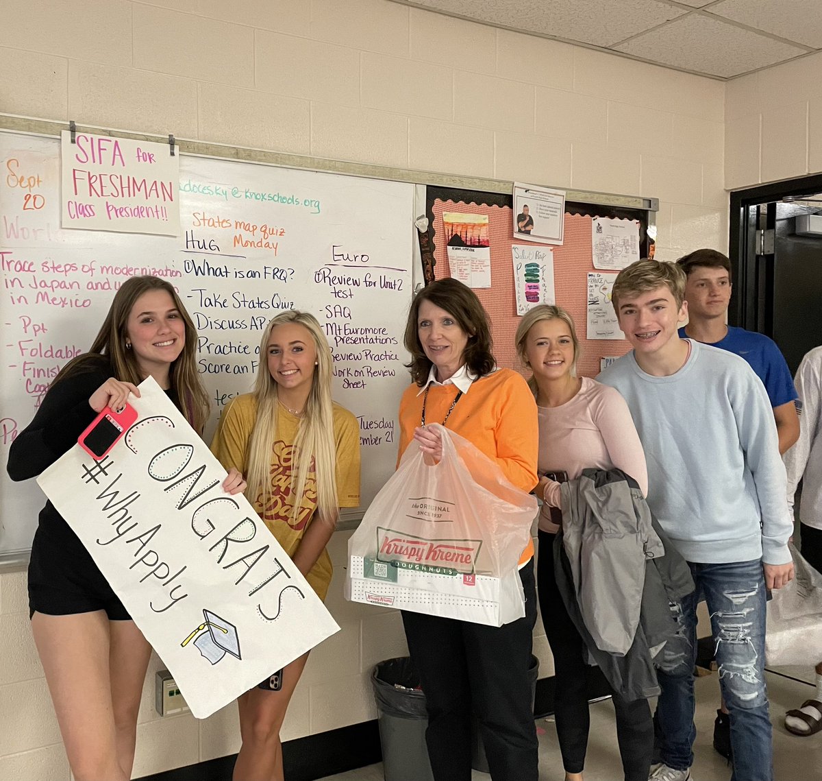 Powell High Renaissance tweet media