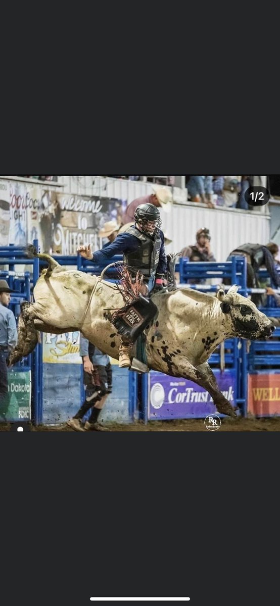 caceejanae's tweet photo. Faith over Fear, Fly high Cowboy❣️
I can only imagine that big ole smile you had when you got your wings! I’ll see you again someday Richard 💙 https://t.co/3MVSP3Jxhl