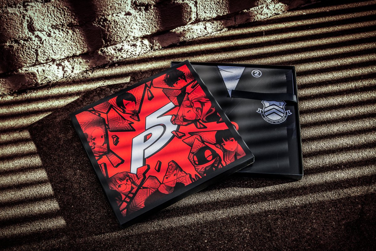 iam8bit's tweet image. Today, we begin a year long celebration of 25 years of Persona with...✨a BIG GIVEAWAY!✨

RETWEET THIS POST and FOLLOW for a chance to win our sold out Persona Vinyl Collection! Includes:

😻 Persona 5 4xLP
🎭 Persona 5 Royal 3xLP
🦋 Hymn of the Soul 7"

Winner chosen at random!