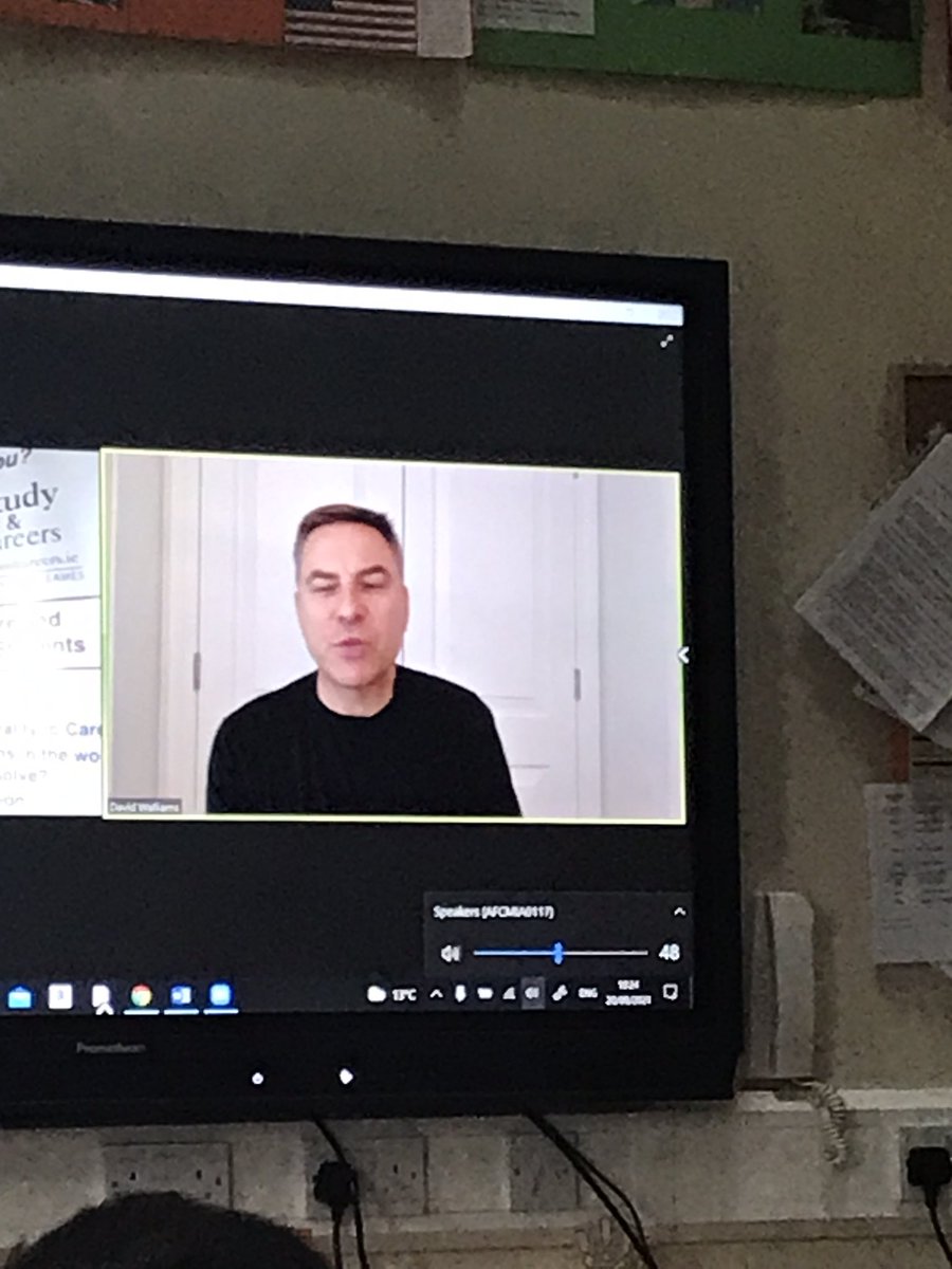 MountTalbotNS's tweet photo. We were treated to a fantastic interview / question &amp; answer session with the infamous author David Walliams this morning. It was part of ESCI "Inspiring Ireland, Inspiring Students”.@ESCItweets https://t.co/3H6pTG7WpH