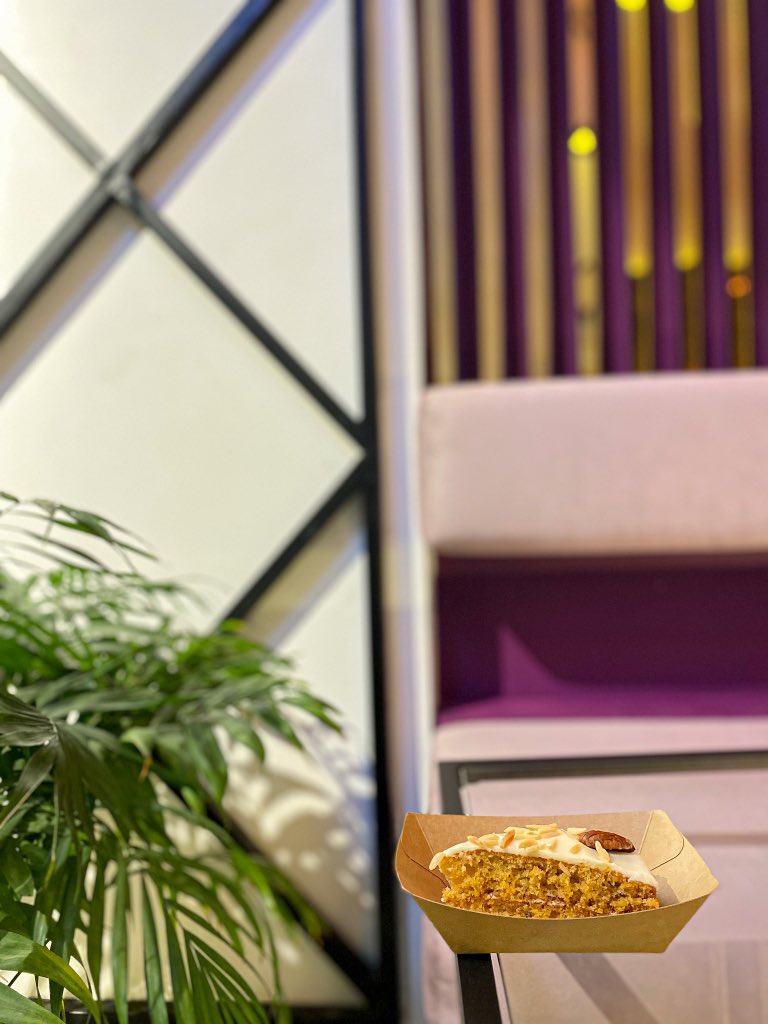 RammRiyadh's tweet photo. White ivory | وايت ايفوري💜

من مقاهي الشرق الجميلة ، يقدمون قهوه لذيذة وموهيتو عليه الكلام😋
وأسعارهم حلوه مره! ومع ذلك مقدمين لكم عرض لليوم الوطني رهيييب، تحلّون عندهم وقهوتك تصير بـ ٩ ريال بس، وعرض البوكسات القوي بـ ٩١👏🏻

4pm-11:30pm⏰
الروابي📍
https://t.co/ng31CRXo5e

يتبع🔻 https://t.co/c1DR7CXJZi