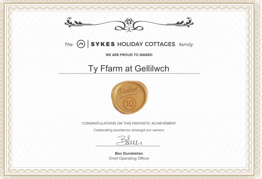 We are thrilled to have been awarded a ‘Perfect 10’ from <a href="/sykescottages/">Sykes Holiday Cottages</a>. Thank you so much to everyone who left a review. We put a lot of love into Ty Ffarm and it means so much to us to receive this 😊🥂#holidayletwales #perfect10
