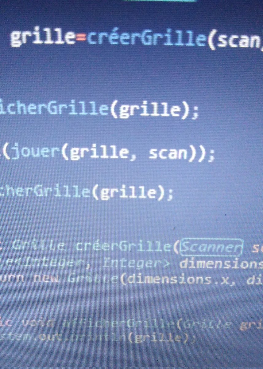 geoffreylgv's tweet image. Ce genre de code, hummm. Même si nous sommes francocode, évitons de mettre les accents à nos méthodes et fonctions.
#code #programming #prettycode #performance
