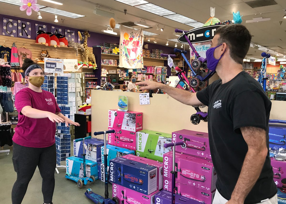 FlowCircus's tweet image. Flop Balls are on the shelves at the Learning Express in Cary.

We visited this weekend to flop with customers and staff. Stop by and ask them to show you their new skills!

#flopball #shoplocal #LearningExpressToys #skilltoys